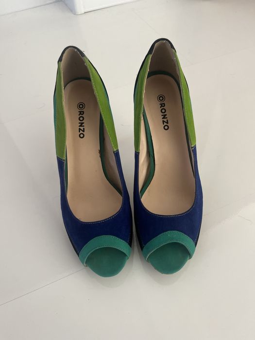 Продам туфли стильные