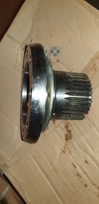 Ступица в сборе 160"9828