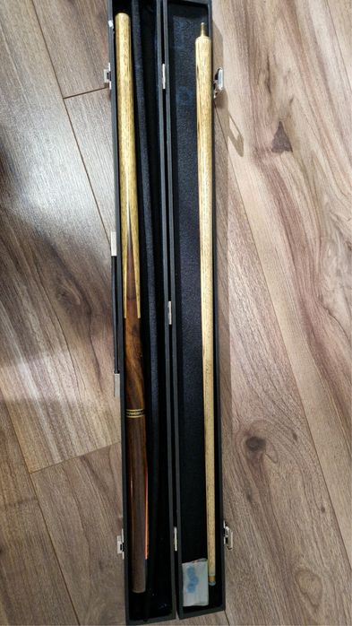 Snooker щека Powerplay Competition 145 см, 2 части, твърд калъф + 3 връхчета