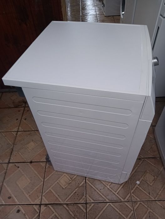 Сушилна с термо помпа Аег AEG Protex Plus 8кг A+++ 2 години гаранция!