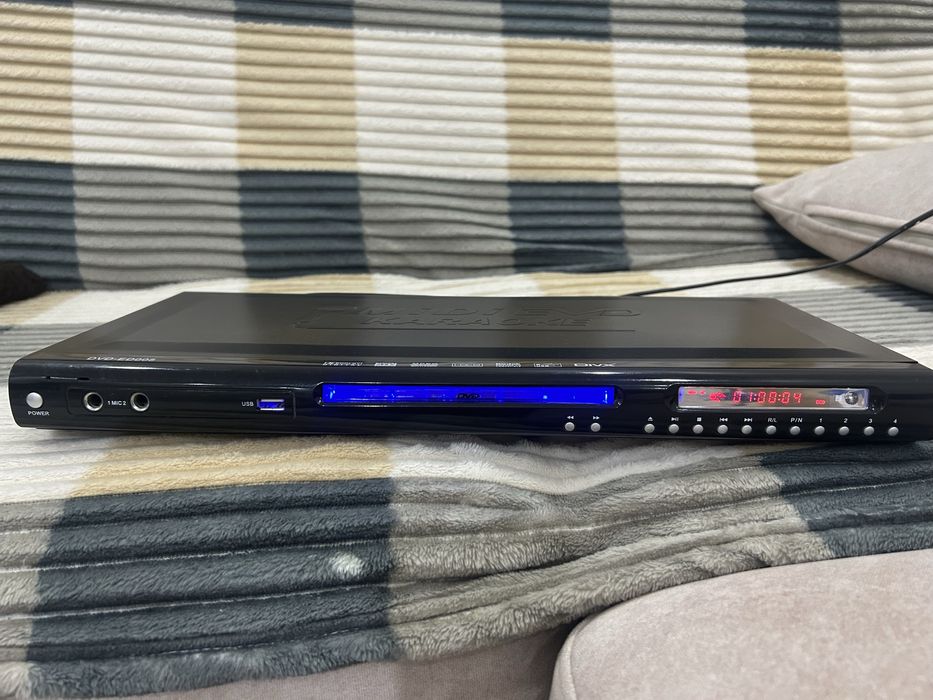 Продам DVD-ED005