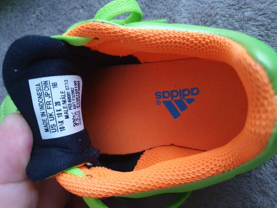 Ghete fotbal noi Adidas 28