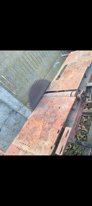 Masă circular tractor