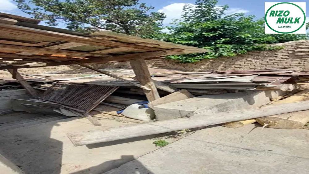 Назарбек Текстилда 10 сотих ховли сотилади. NR494/5