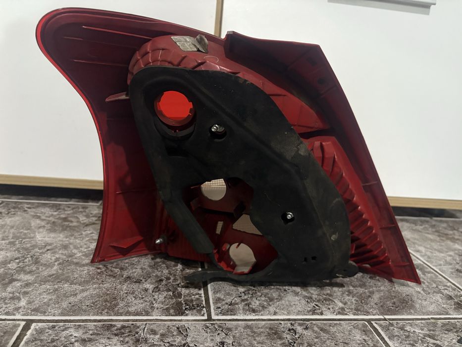 Десен стоп за Тойота Ярис / Toyota Yaris 2006