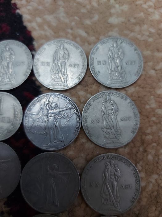 Монеты коллекционные