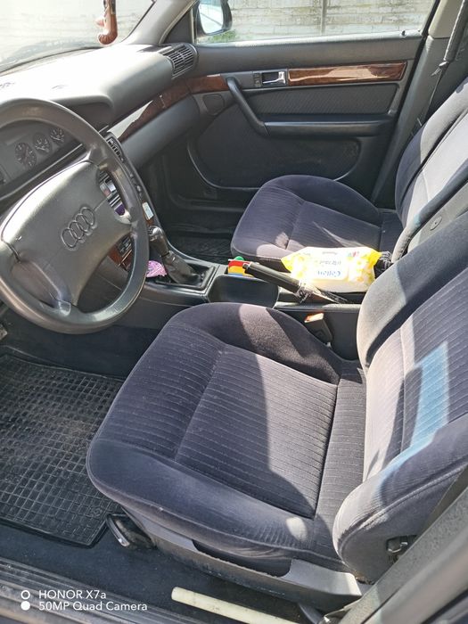 Audi A6 2.0 Бензин  Газ 1900 Евро