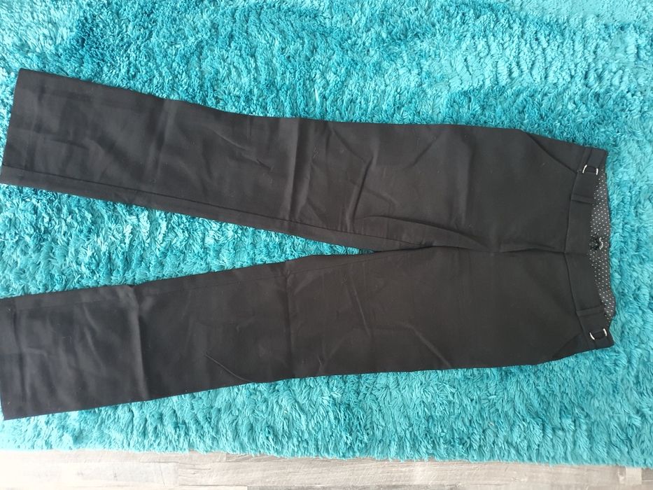 Pantaloni dama Zara
