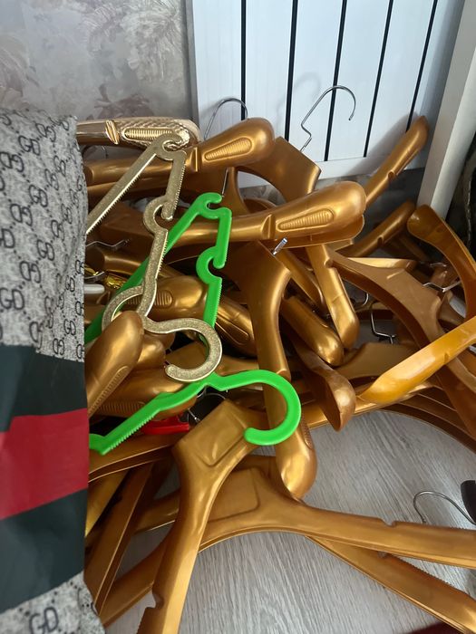 Вешалка напольная для одежды, металлическая,