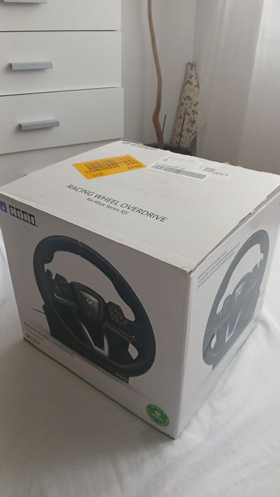 Volan gaming  PC, Xbox, cu pedale