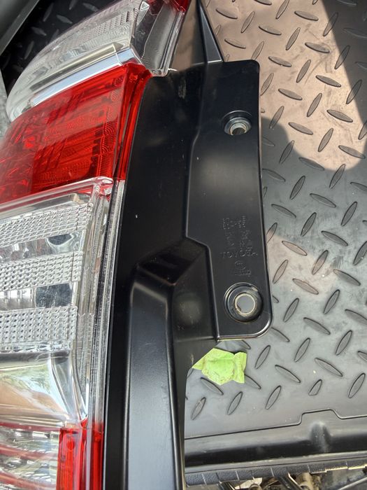 Задний стоп Toyota Land Cruiser Prado