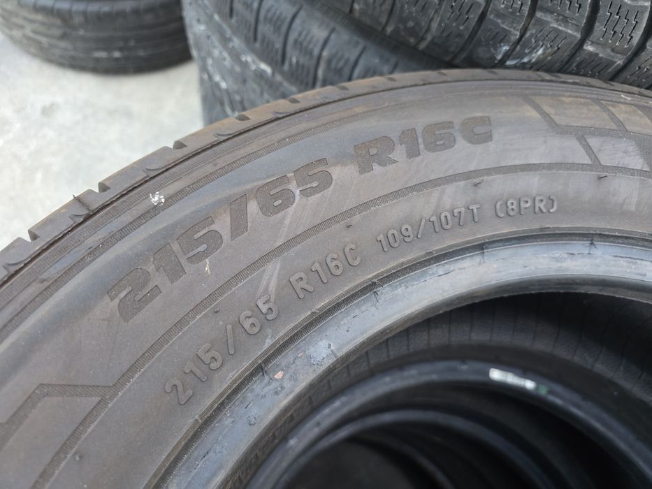 4бр Като нови летни гуми за Бус 215 65 16С - Pirelli - DOT 2023