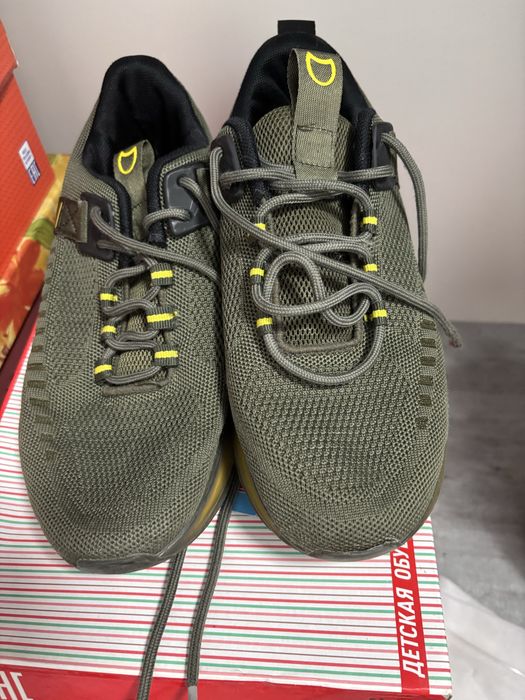 Кросовки подростковые