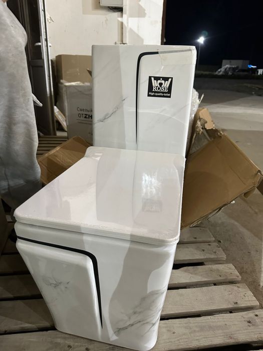 Унитаз новый керамик