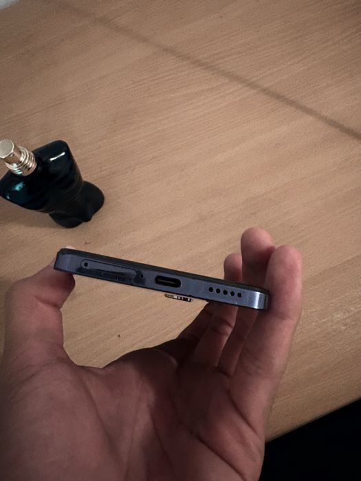 Продам Vivo y100