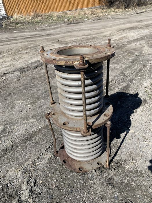 Компенсатор сильфонный 150.