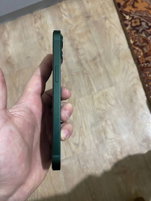 Продам iphone 13