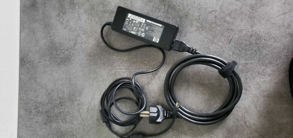 Adaptoare Notebook HP/Dell