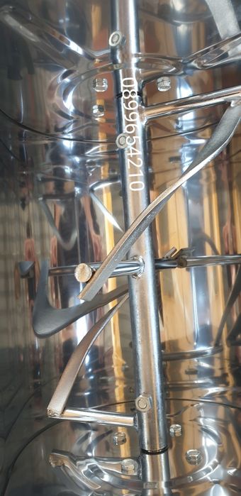 Месобъркачка,бъркалка  за месо 15кг,25кг ,пълначки за луканка и кърнар