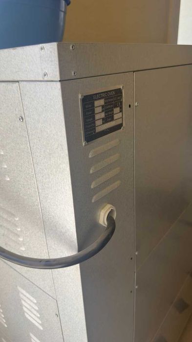 Профессиональная пекарская электрическая печь HTD-90 (3-х ярусная)