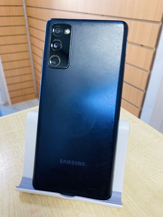 Продаётся телефоны