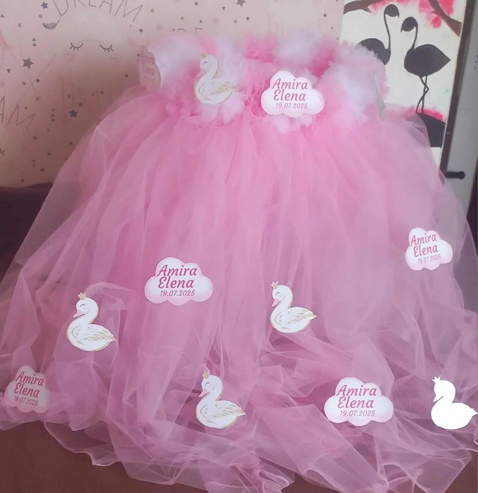 Aranjamente cristelniță personalizate
