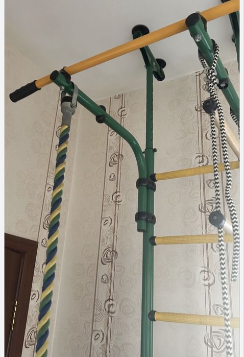 Продам турник шведская стенка