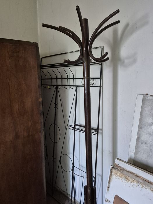 Vând mobilier  vintage