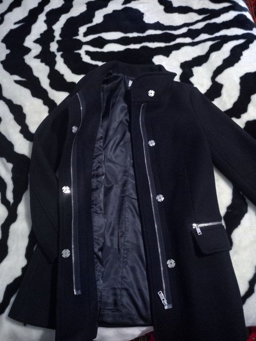 Kurtka palto sotiladi narxlari opisanyada