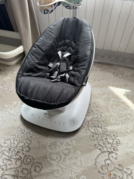 Продам качелю шезлонг