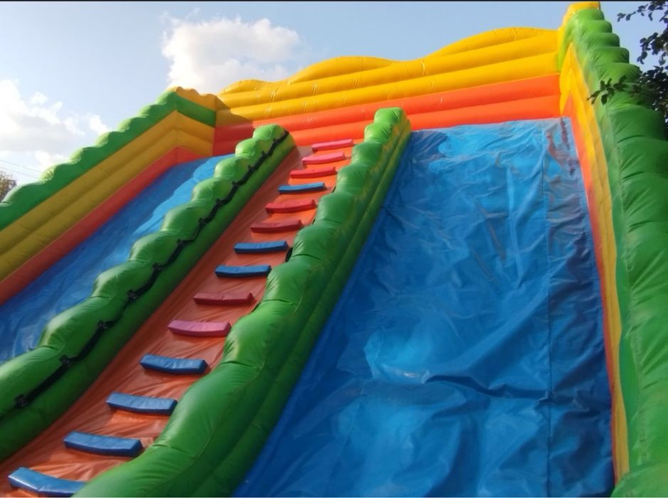 Батут Super Mario