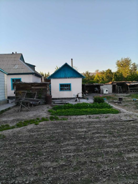 Срочно продам ДВА дома по цене одного