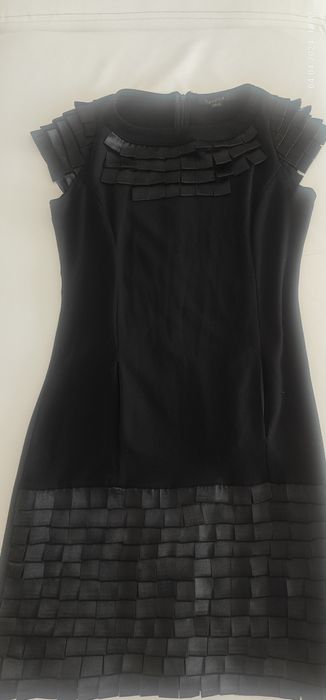 Платья размер 46 в отличном состоянии