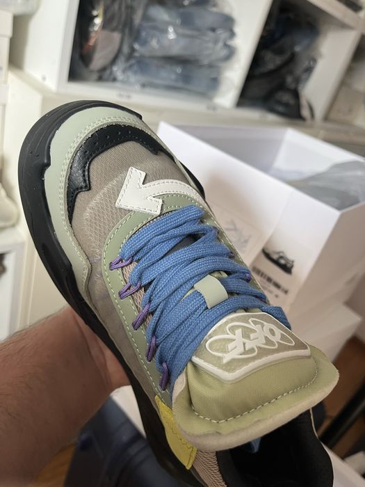 Off white odsy (marimi 40;41)