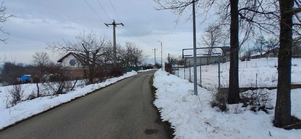 Oportunitate , teren intravilan 1.830 mp , D-31.5 ml