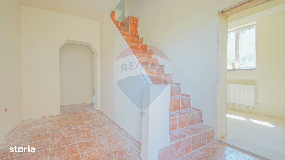 Casă cu potențial în Centrul Civic Brașov | 4 camere