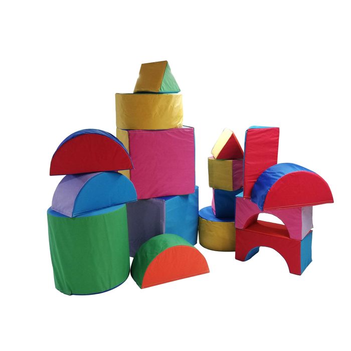 Комплекти меки форми и клатушки за игра