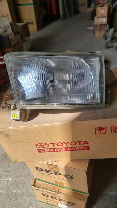 Фары toyota surf/4runner  92-95 и т.д
