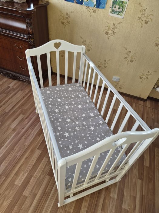 Кроватка детская