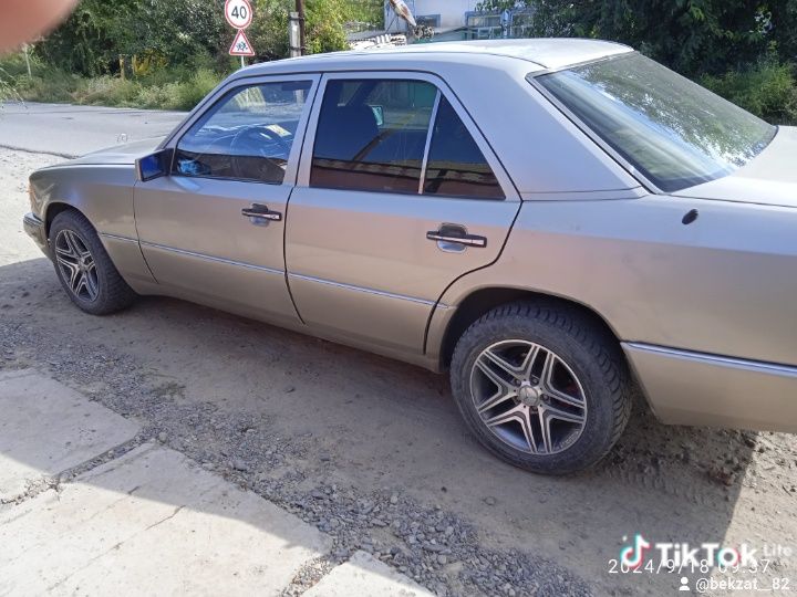 Продам мерседес ешка 230