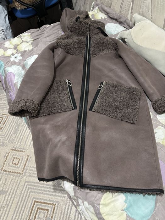 Продам дубленку двухстороняя