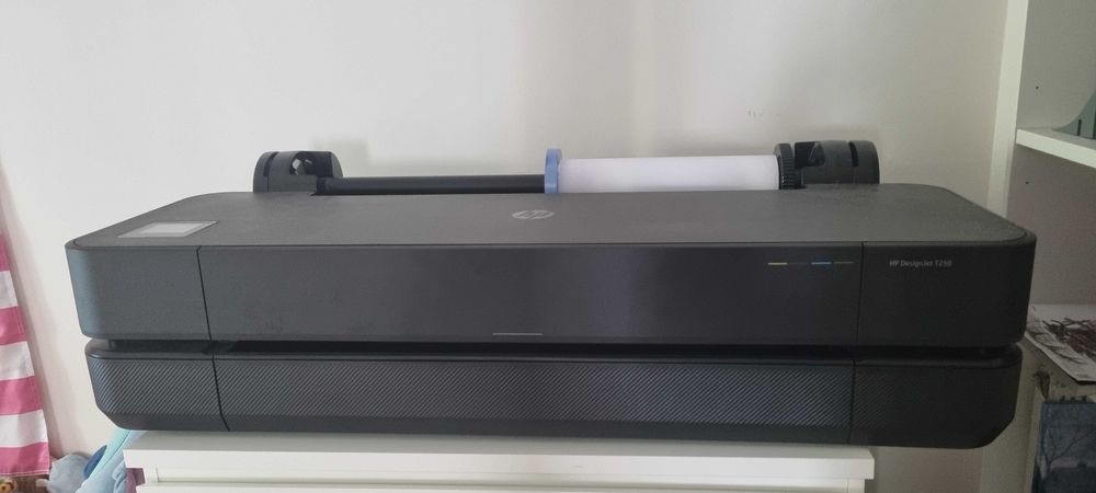 Plotter HP DesignJet T250, 24 Inch (format A1)