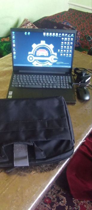 Noutbuk Lenova corei 3