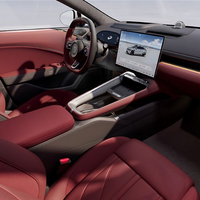 Zeekr 007  GT dop opsiya diska+salon natariusga tayyor