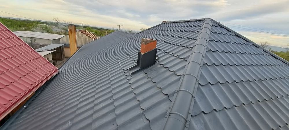 Executam acoperișuri/ terase/reparați de urgență