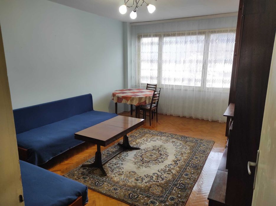 Дава се под наем Тристаен апартамент в Габрово, Център - 75 кв.м за 178.5 € - Снимка #5