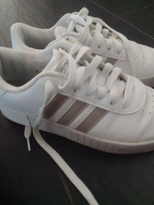 Дамски обувки Adidas