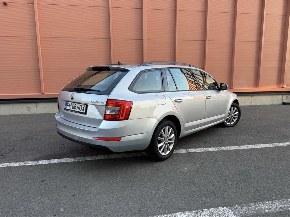Vand Skoda 1.6tdi DSG 110cp