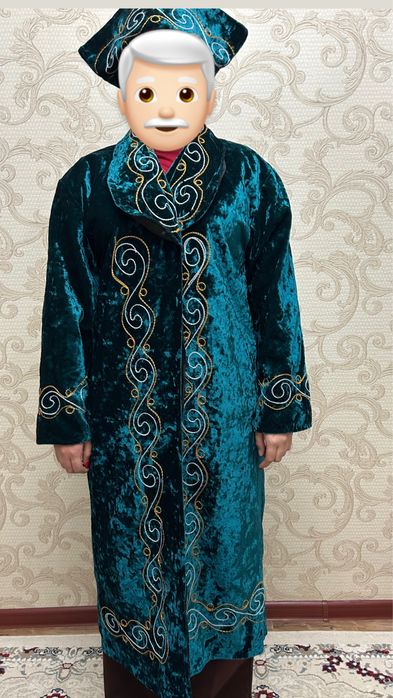 Продам Шапаны ,национальные одежды на кануне праздников