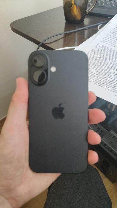 Продам айфон 16 в рассрочку